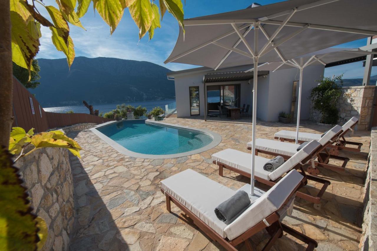 Mr Grey Luxury Villa Spartokhórion Esterno foto
