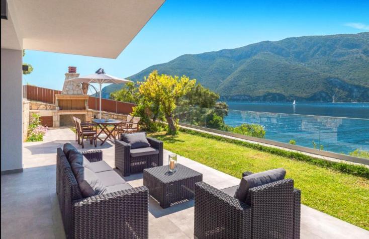 Mr Grey Luxury Villa Spartokhórion Esterno foto