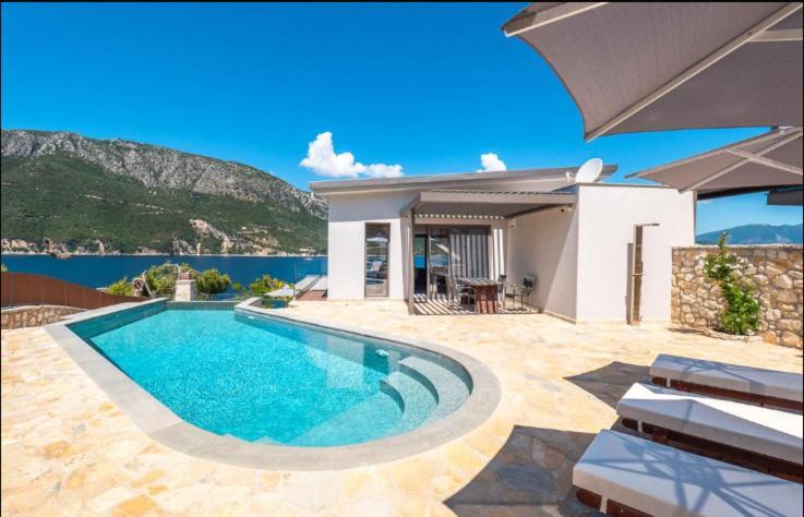 Mr Grey Luxury Villa Spartokhórion Esterno foto
